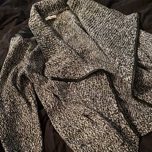 New York & Company Cardigan